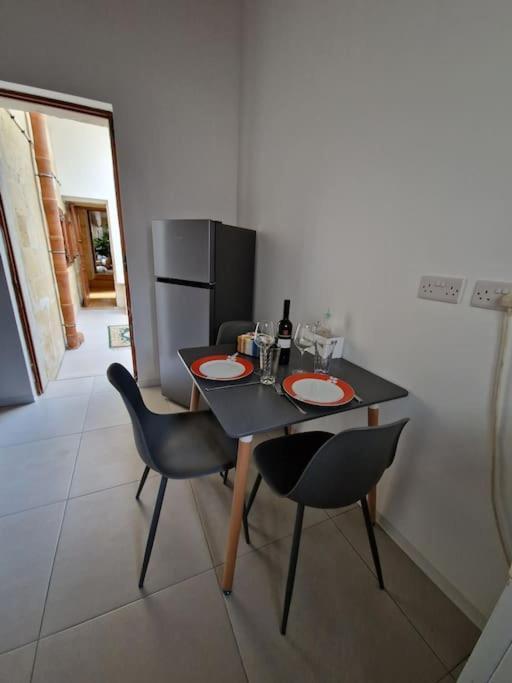 Cozy 1 Bedroom House In Iz-Żejtun Екстериор снимка