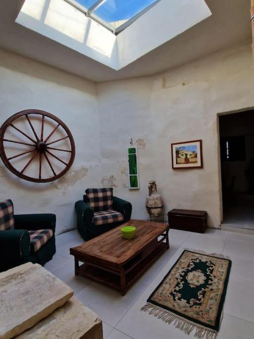 Cozy 1 Bedroom House In Iz-Żejtun Екстериор снимка