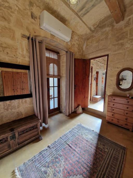 Cozy 1 Bedroom House In Iz-Żejtun Екстериор снимка